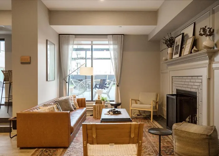 1br W Lounge Pool Gym Nr Metra Chi-860 Apartment *